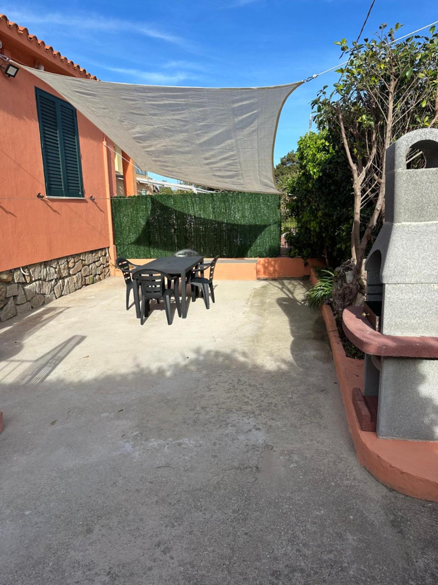 Casa Bettina La Maddalena Apartment La Maddalena  Bagian luar foto
